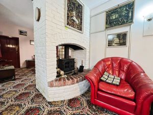 Photo 28- click for photo gallery